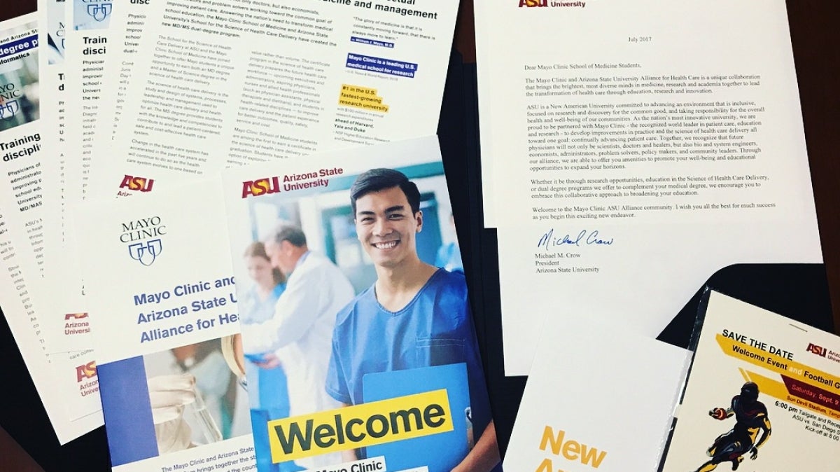 Mayo Clinic School of Medicine in Scottsdale welcome packet