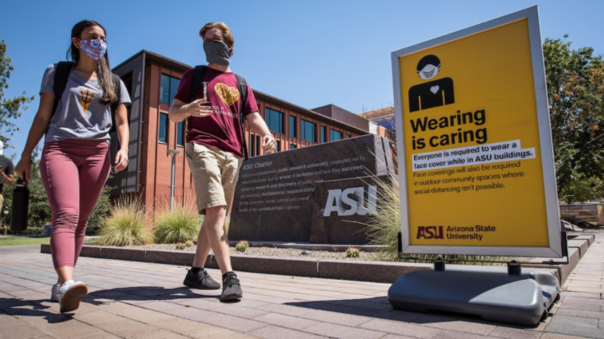 ASU students walking on the Tempe campus